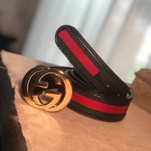 Classic Gucci belt